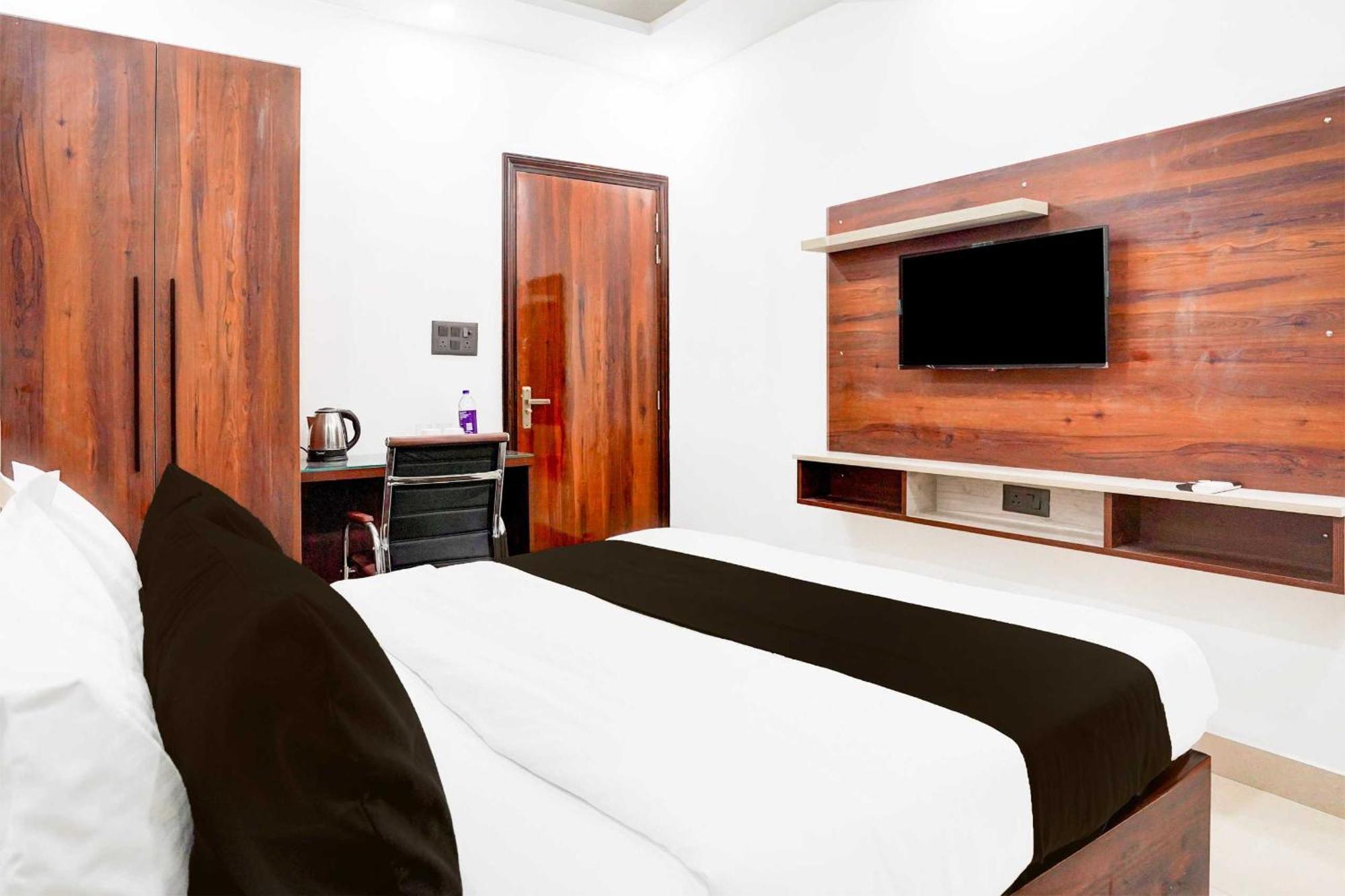 Super Hotel O Global New Delhi Ngoại thất bức ảnh
