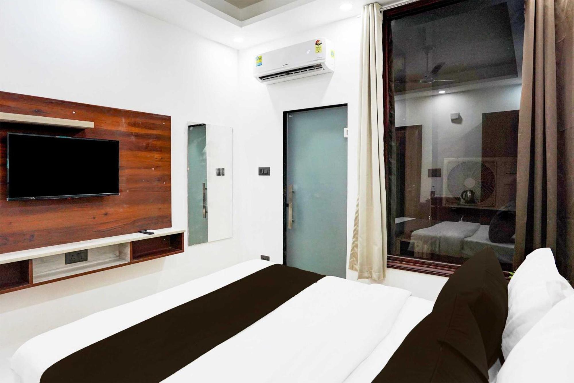 Super Hotel O Global New Delhi Ngoại thất bức ảnh