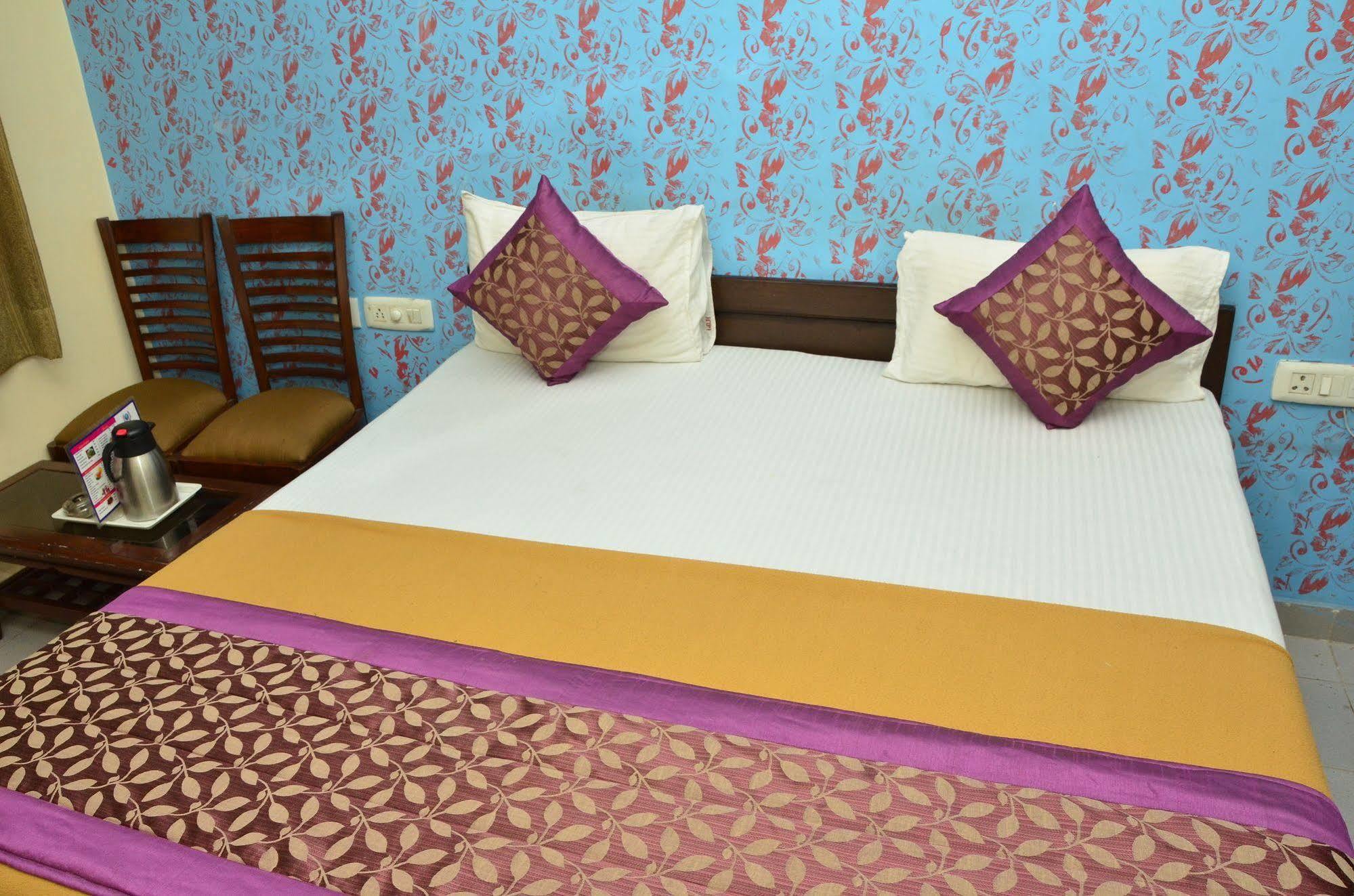 Super Hotel O Global New Delhi Ngoại thất bức ảnh
