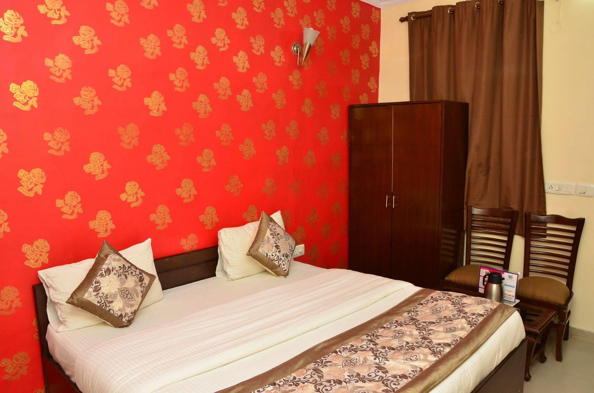 Super Hotel O Global New Delhi Ngoại thất bức ảnh